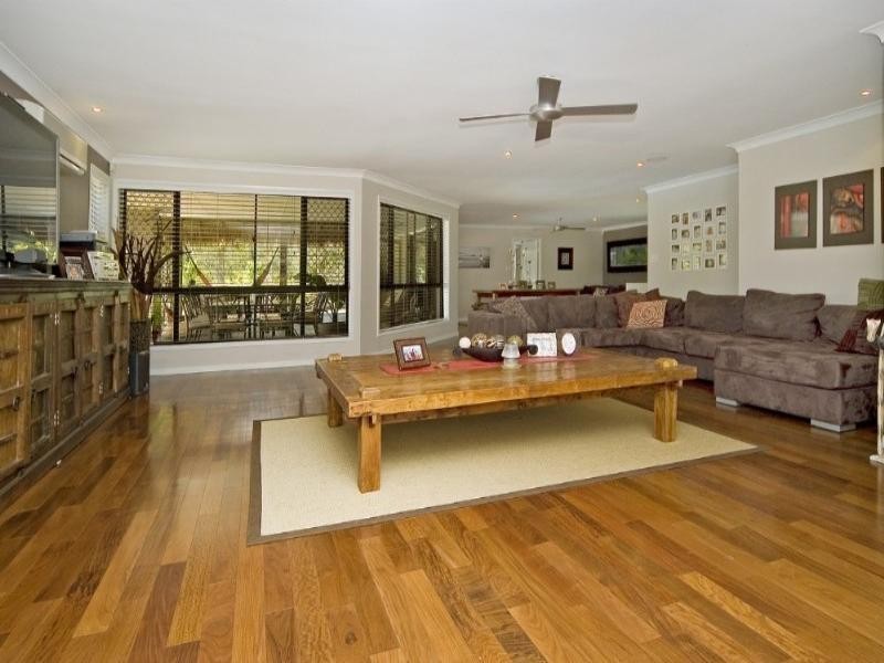 21 Eastern Court, Helensvale QLD 4212