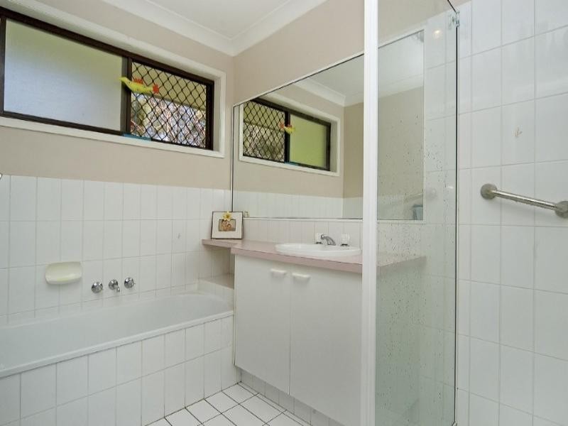 21 Eastern Court, Helensvale QLD 4212