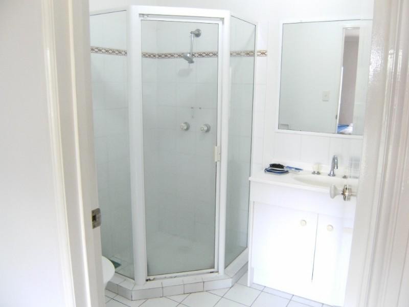 2070/6 Crestridge Crescent, Oxenford QLD 4210