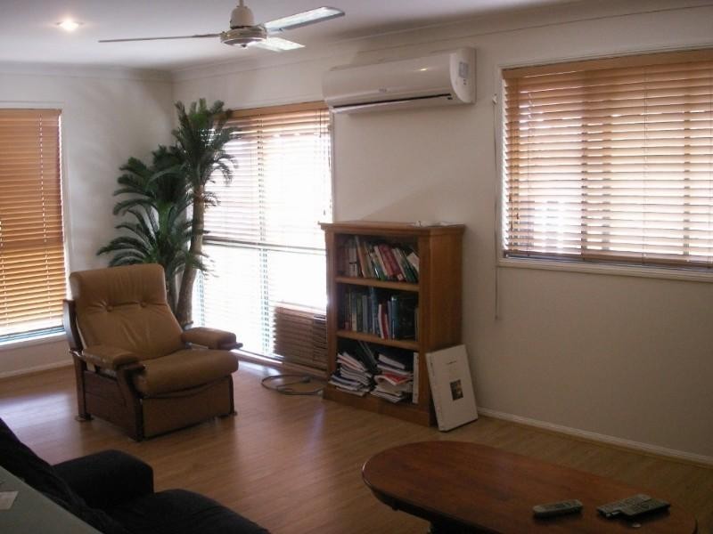 2070/6 Crestridge Crescent, Oxenford QLD 4210