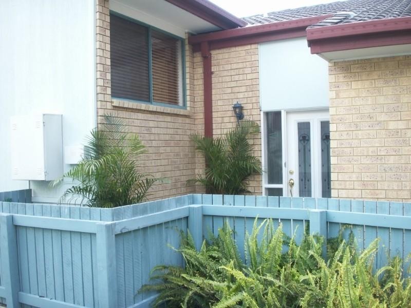 2070/6 Crestridge Crescent, Oxenford QLD 4210