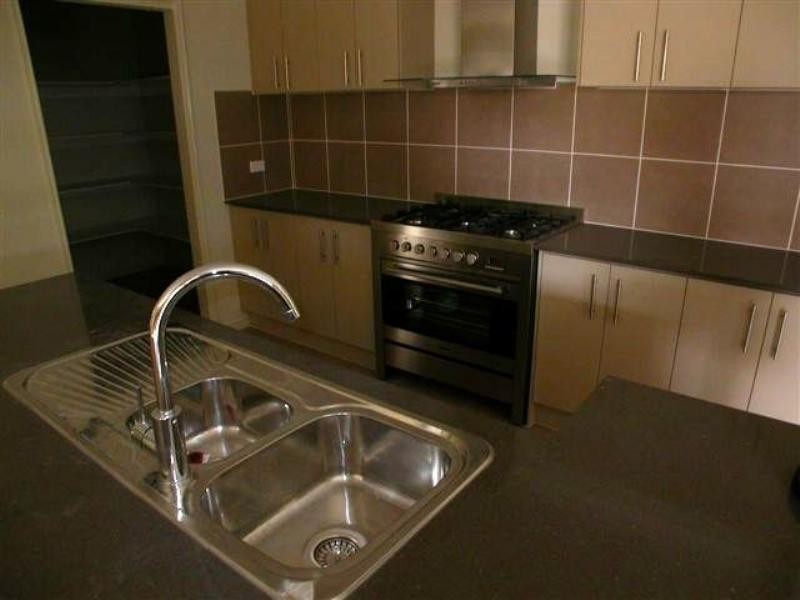 Pacific Pines QLD 4211