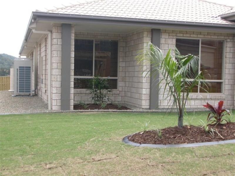 Pacific Pines QLD 4211