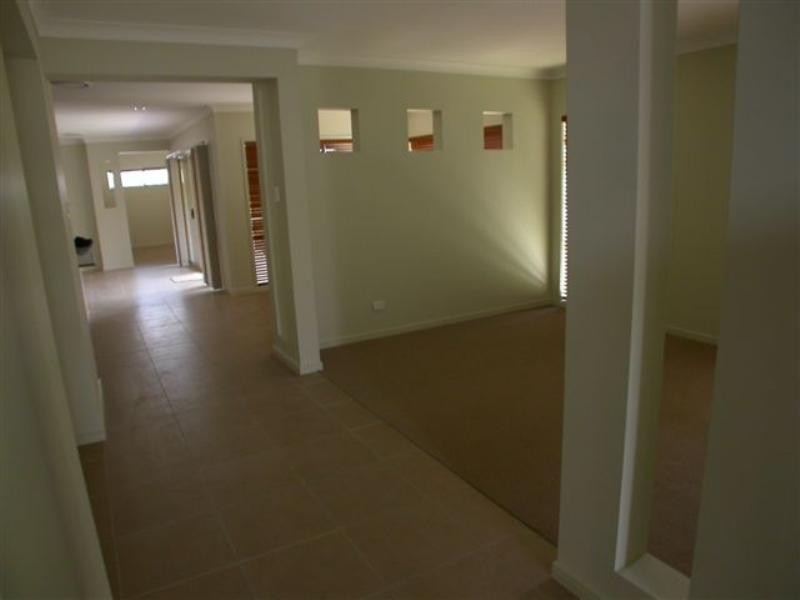 Pacific Pines QLD 4211