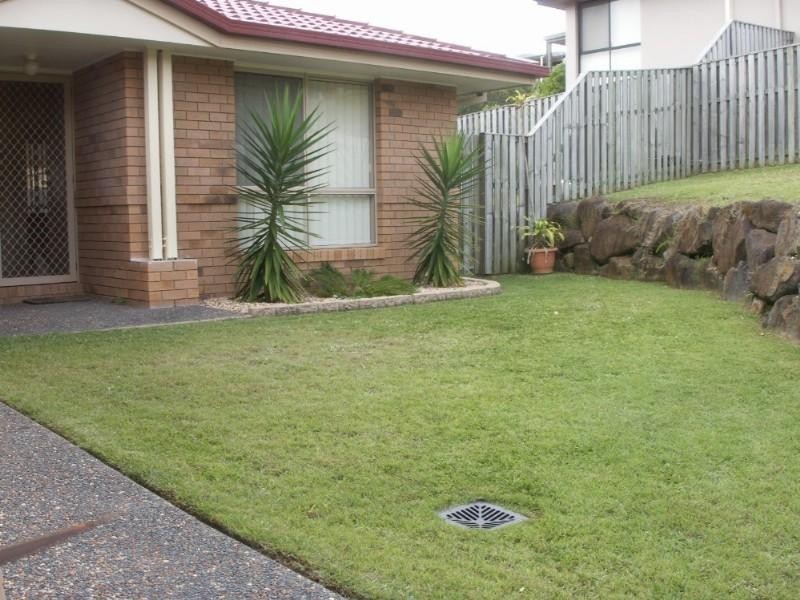 12 Rimatara Ri, Pacific Pines QLD 4211