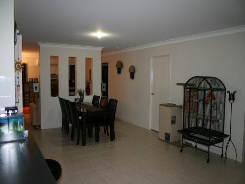 6 Gerard Street, Pacific Pines QLD 4211