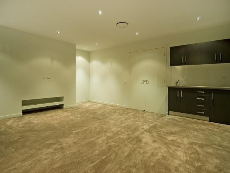 10 Meadow Court, Maudsland QLD 4210