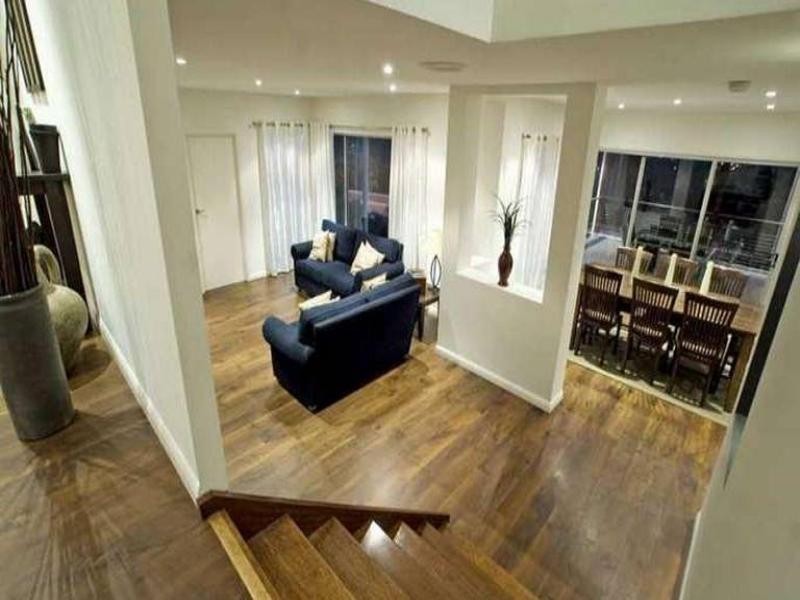 3 Rapa Court, Pacific Pines QLD 4211