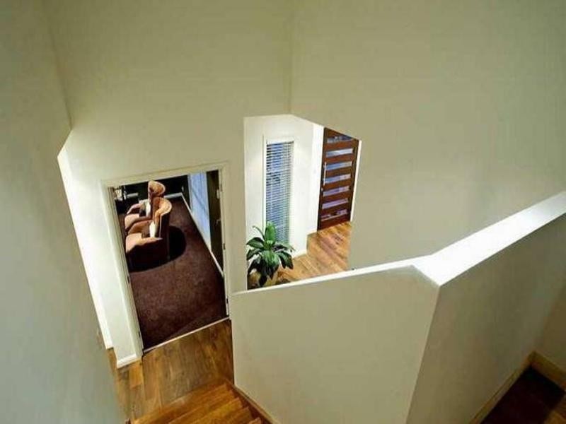 3 Rapa Court, Pacific Pines QLD 4211