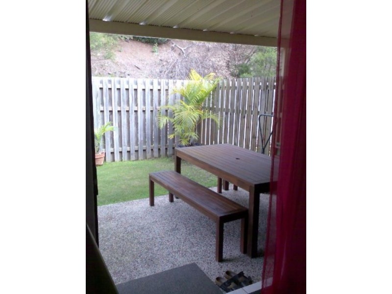 Pacific Pines QLD 4211