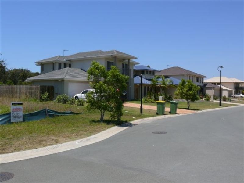 2 Bishopwood Court, Upper Coomera QLD 4209