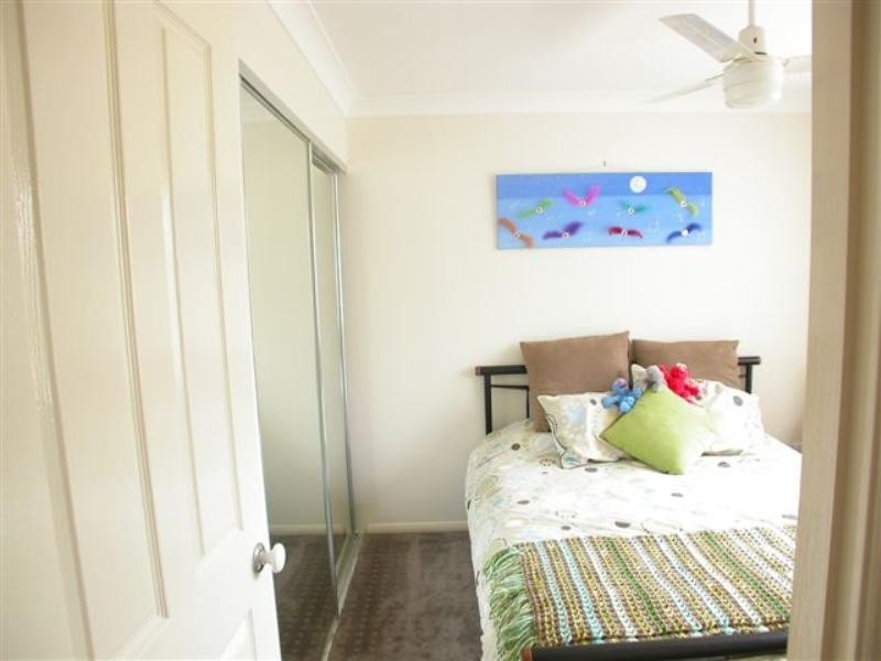 9 Madasin Close, Arundel QLD 4214