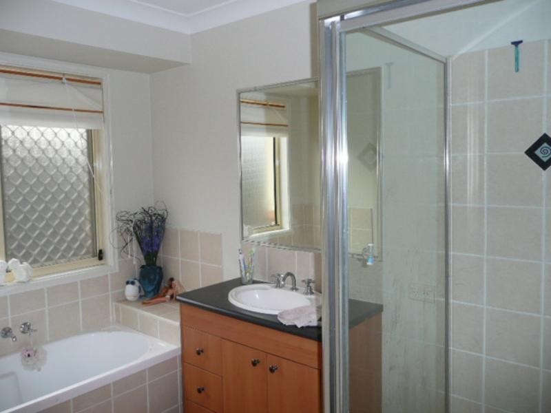 35 Rivermeadows Drive, Upper Coomera QLD 4209