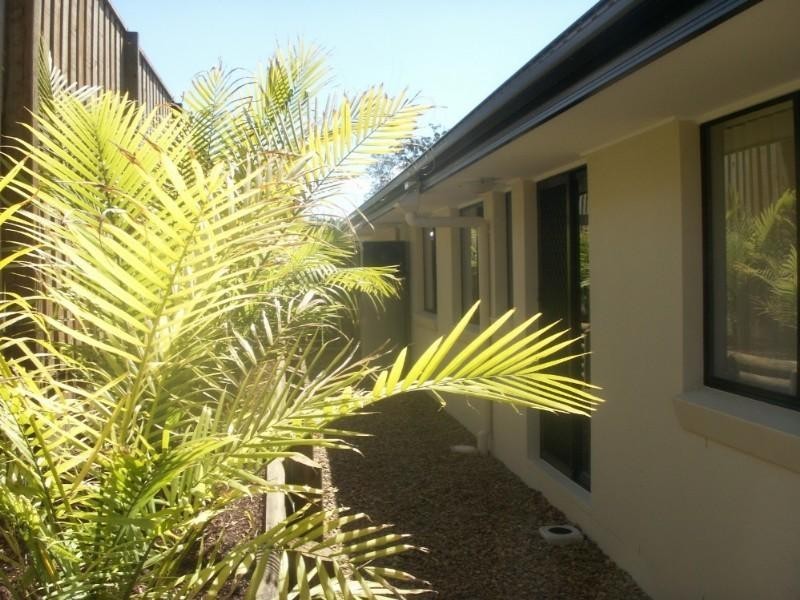 6 Penneshaw Crescent, Ormeau QLD 4208