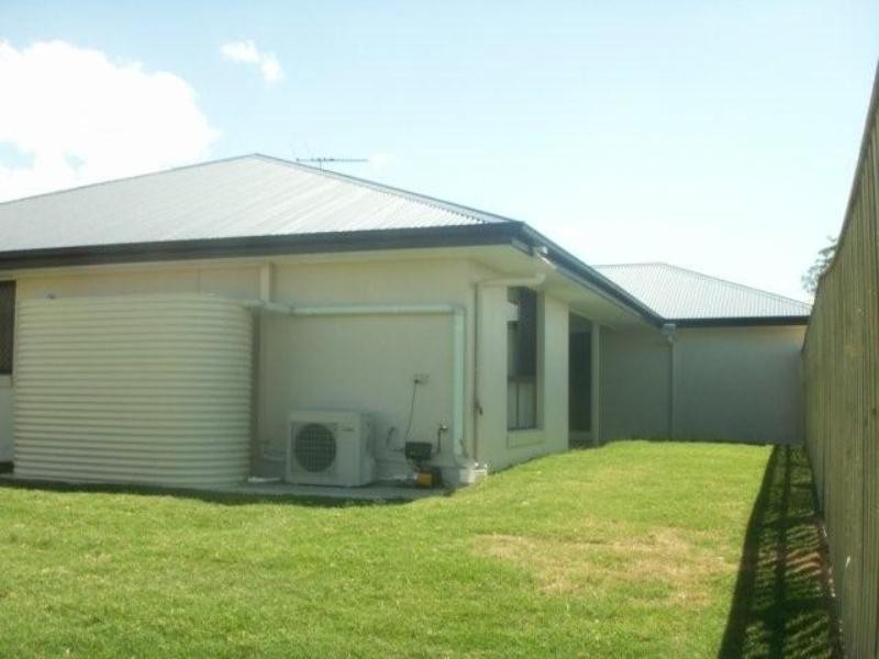 6 Penneshaw Crescent, Ormeau QLD 4208