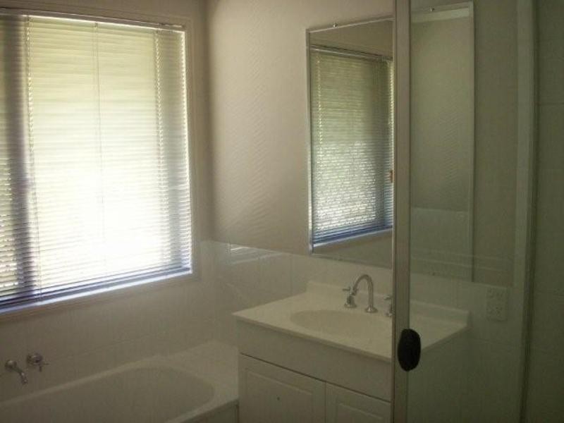6 Penneshaw Crescent, Ormeau QLD 4208