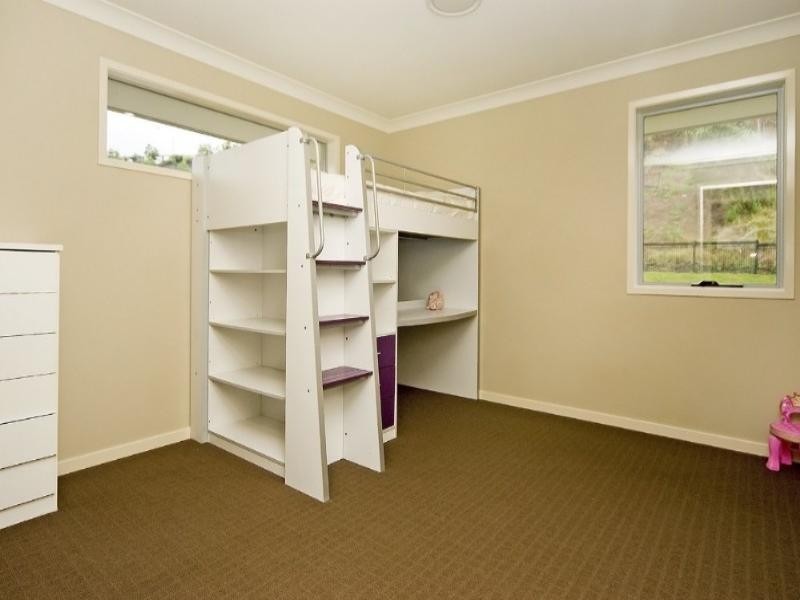 9 Meadow Court, Maudsland QLD 4210