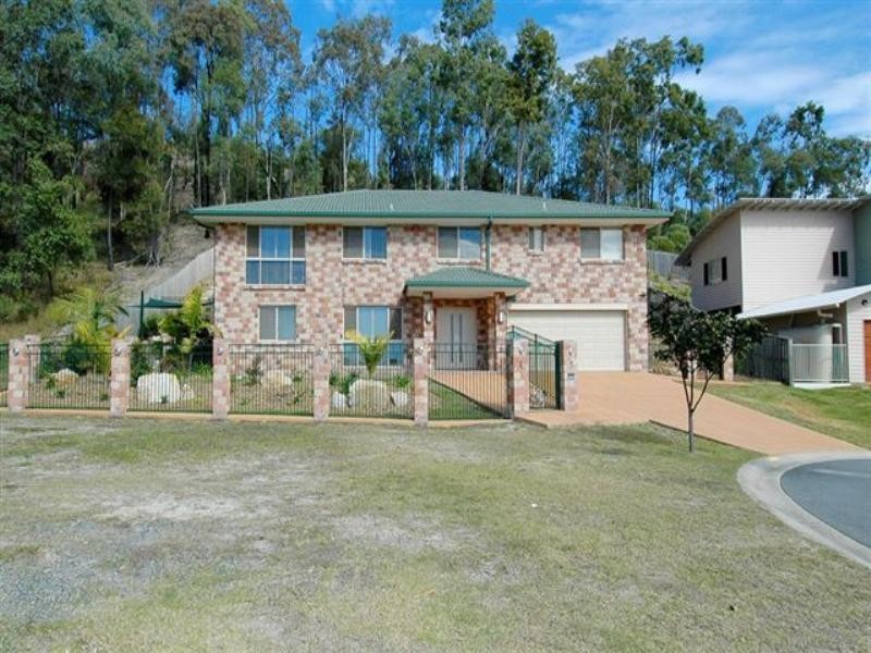 7 Cope Place, Pacific Pines QLD 4211