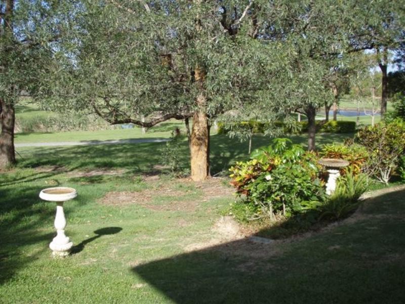 8 The Promontory, Helensvale QLD 4212