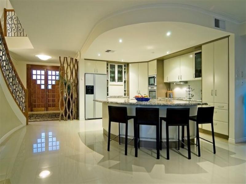 8063 Riverside Drive, Sanctuary Cove QLD 4212