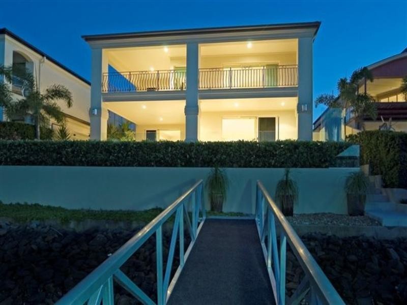 8063 Riverside Drive, Sanctuary Cove QLD 4212