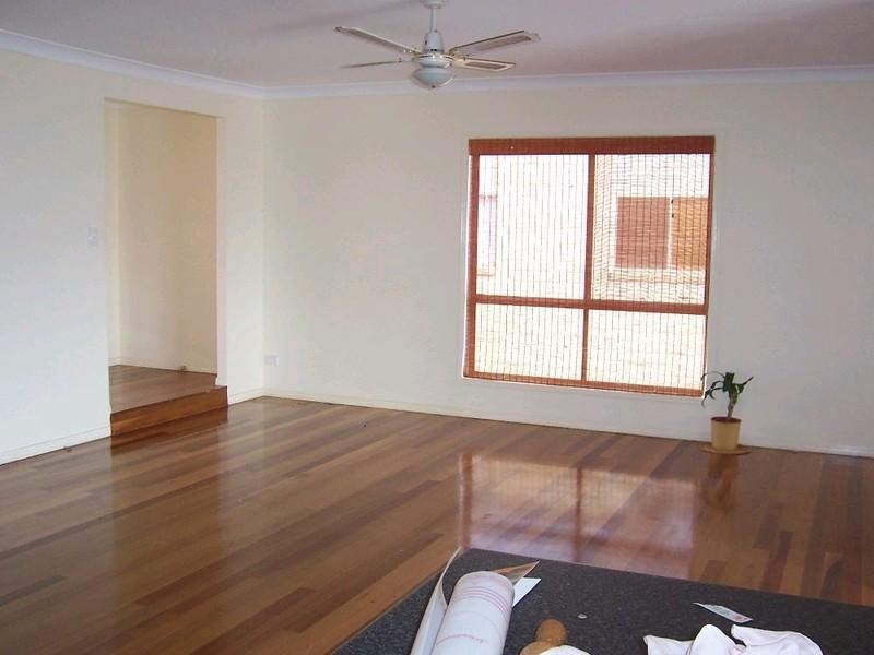 Pacific Pines QLD 4211