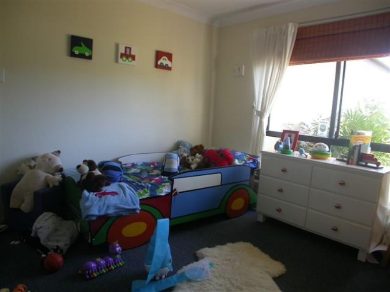 Pacific Pines QLD 4211