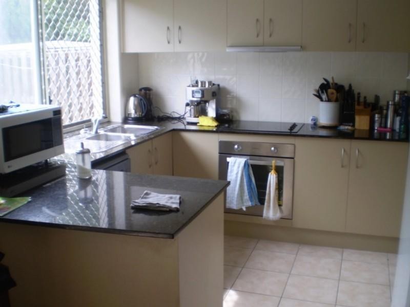 8/1 Carnarvon Court, Oxenford QLD 4210