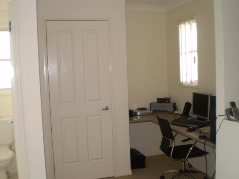 8/1 Carnarvon Court, Oxenford QLD 4210