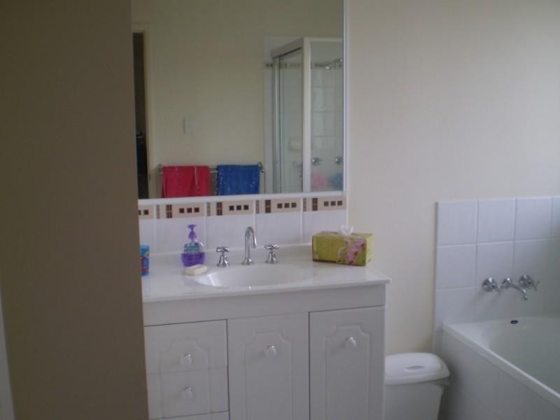 8/1 Carnarvon Court, Oxenford QLD 4210