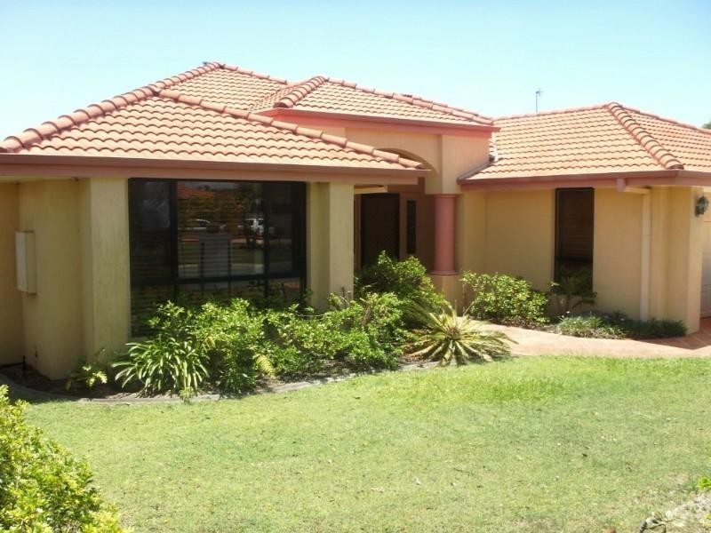 48 Audrey Avenue, Helensvale QLD 4212