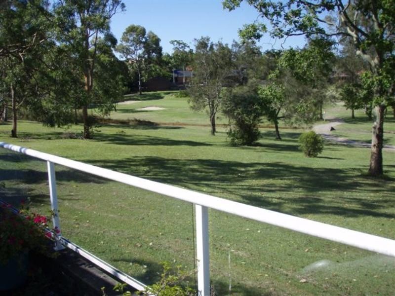 6 The Promontory, Helensvale QLD 4212