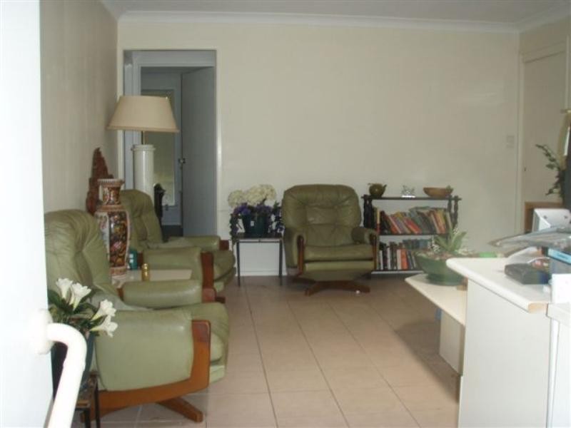 6 The Promontory, Helensvale QLD 4212