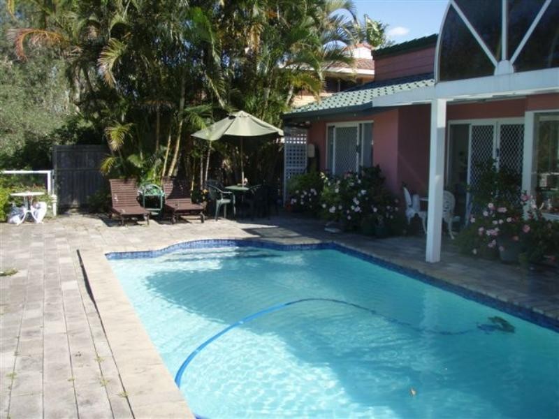 6 The Promontory, Helensvale QLD 4212