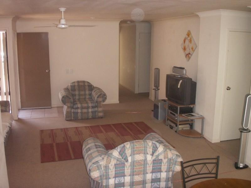 56/24 Amsonia Court, Arundel QLD 4214