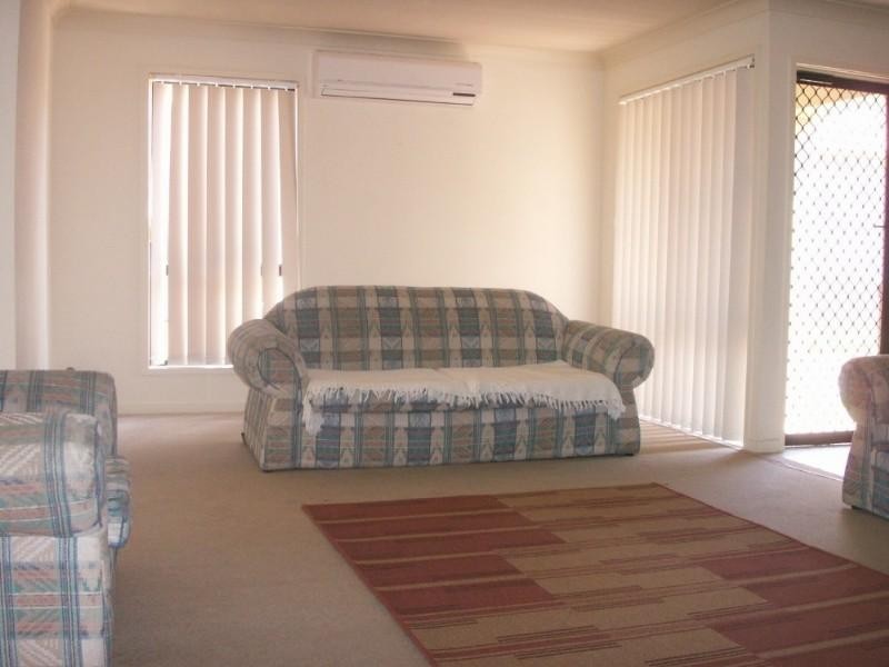 56/24 Amsonia Court, Arundel QLD 4214