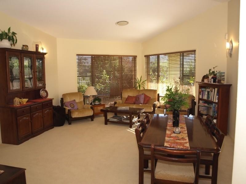 23 Howard Hughes Court, Maudsland QLD 4210