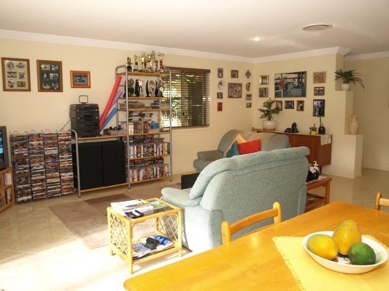 23 Howard Hughes Court, Maudsland QLD 4210