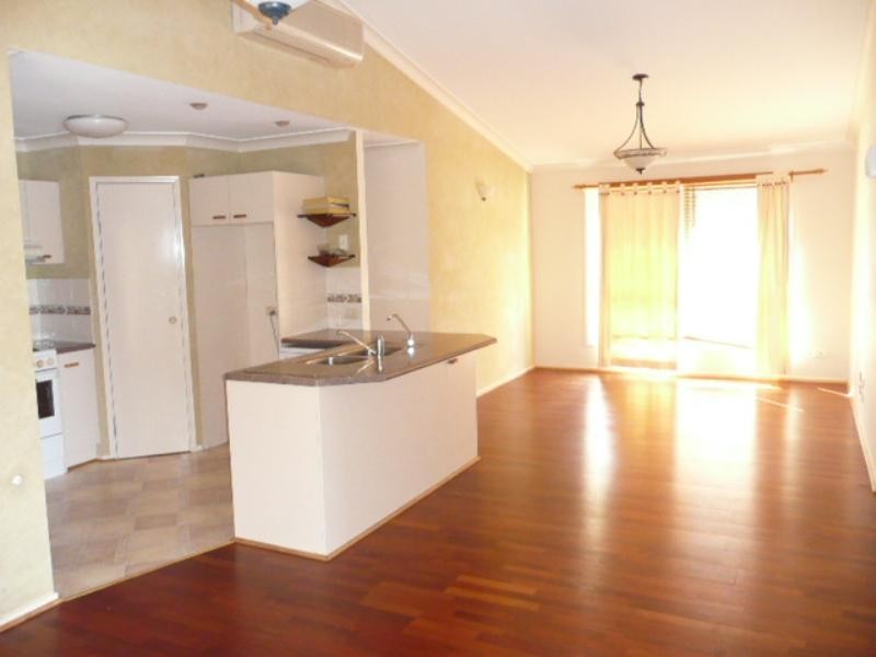 21 Dalby Court, Helensvale QLD 4212