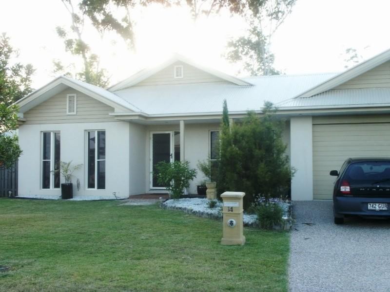 14 Bellthorpe Road, Ormeau QLD 4208