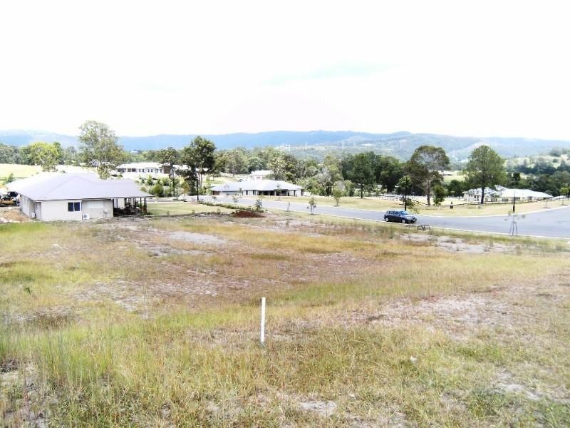 7 Summer Hill Crescent, Maudsland QLD 4210