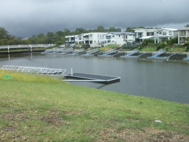 24 Quayside Drive, Helensvale QLD 4212