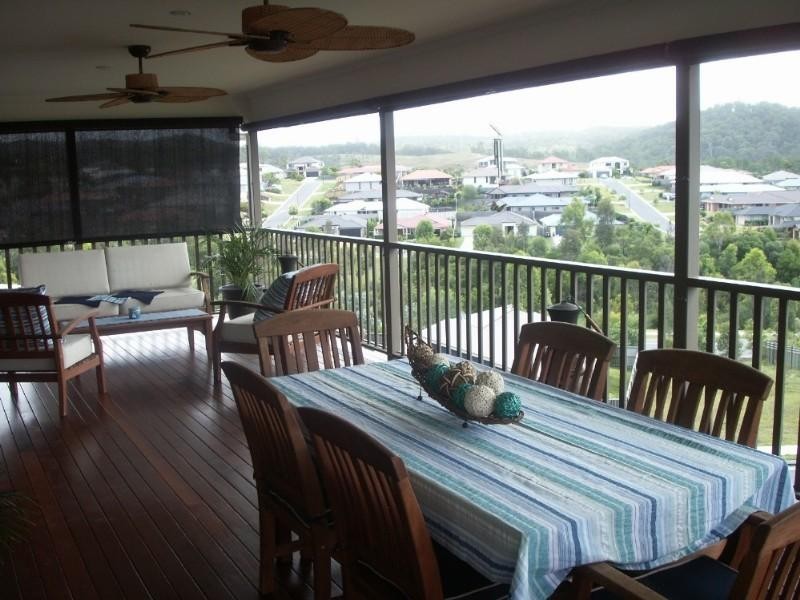 10 Angourie Crescent, Pacific Pines QLD 4211