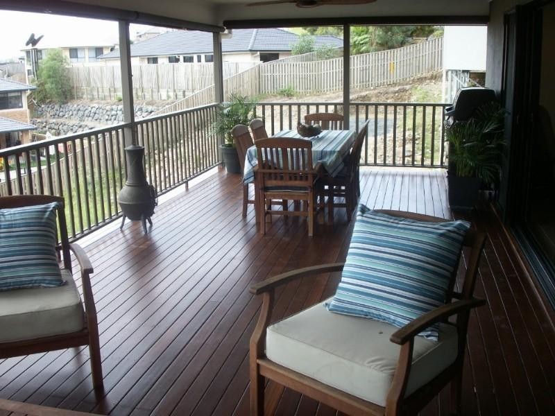 10 Angourie Crescent, Pacific Pines QLD 4211