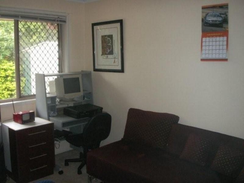 1/46 Kangaroo Avenue, Coombabah QLD 4216