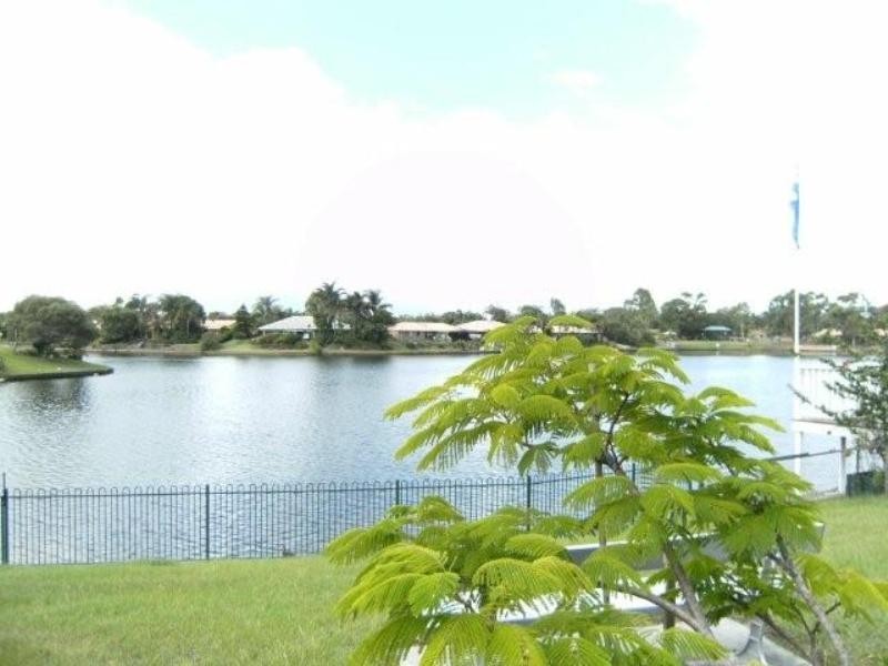 1/46 Kangaroo Avenue, Coombabah QLD 4216