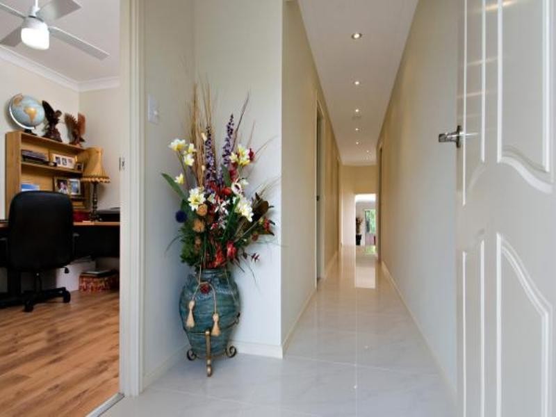 1/16 Penrhyn Street, Pacific Pines QLD 4211