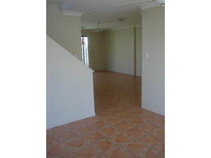 Pacific Pines QLD 4211