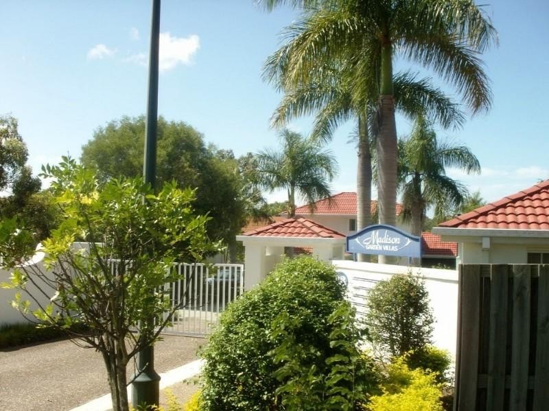 18/83 Heeb Street, Ashmore QLD 4214