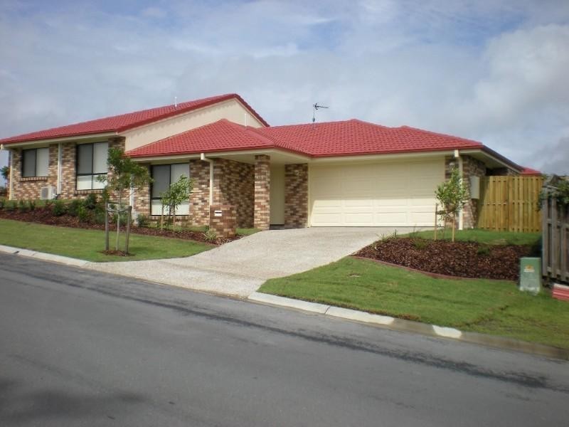 Pacific Pines QLD 4211